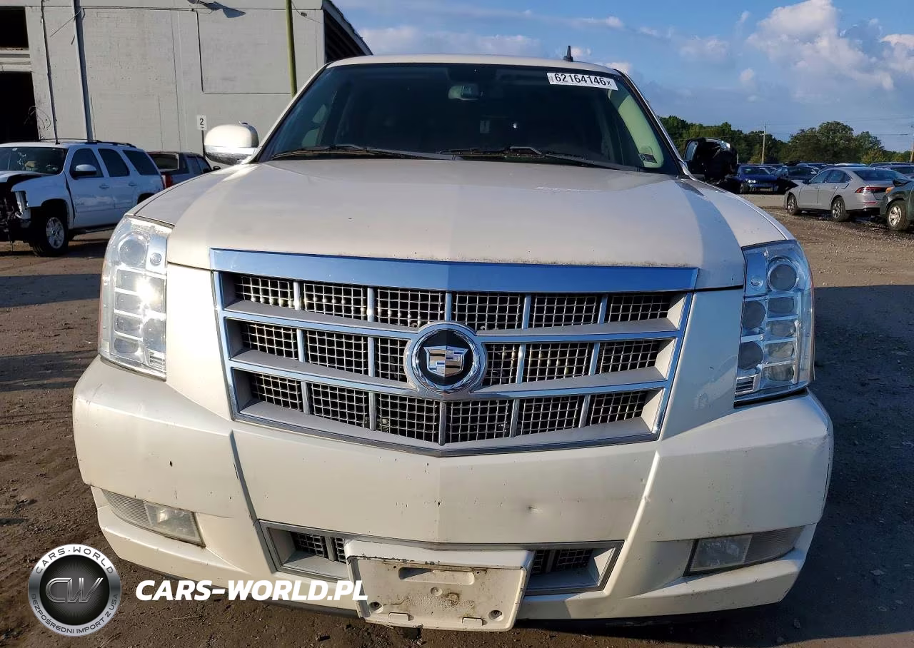 2011 Cadillac Escalade Platinum VIN:1GYS4DEF7BR260583 - 5