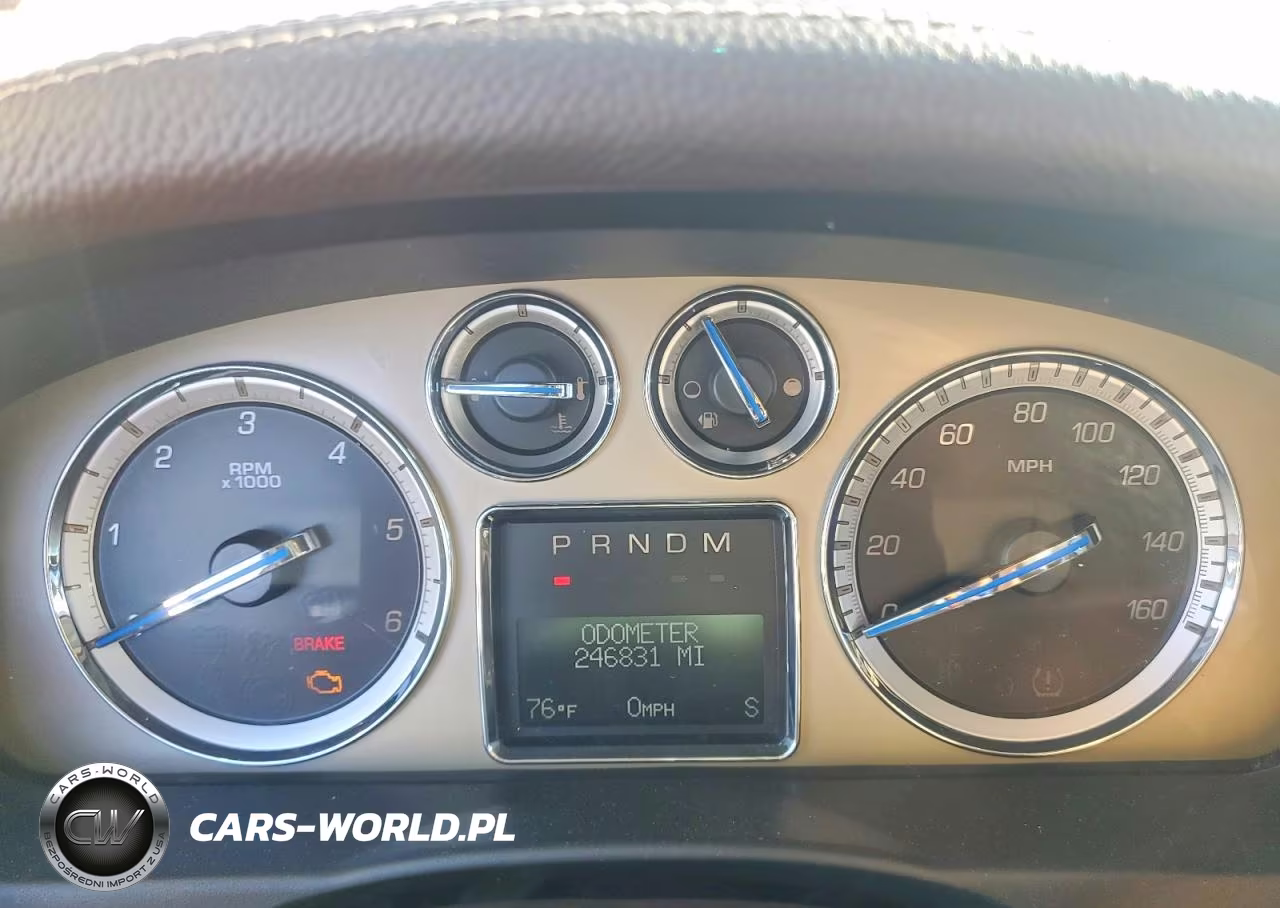 2011 Cadillac Escalade Platinum VIN:1GYS4DEF7BR260583 - 9