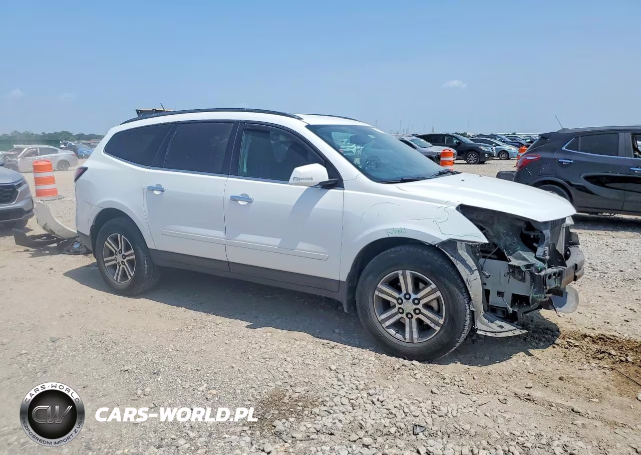 2017 Chevrolet Traverse Lt VIN:1GNKRGKD4HJ166929 - 4