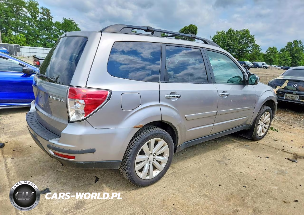 2011 Subaru Forester VIN:JF2SHBDC6BH763843 - 3