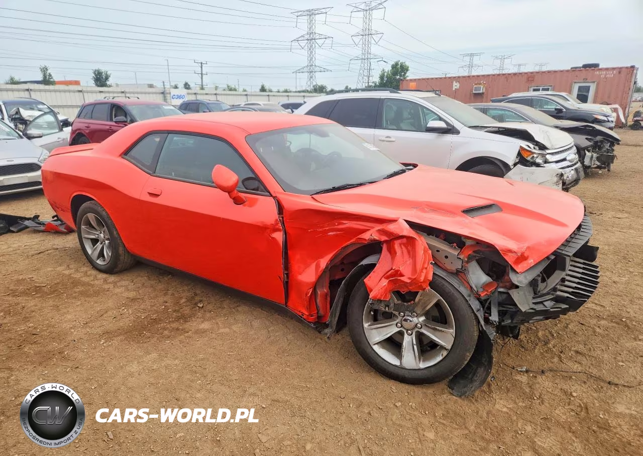 2018 Dodge Challenger Sxt VIN:2C3CDZAG4JH339069 - 4