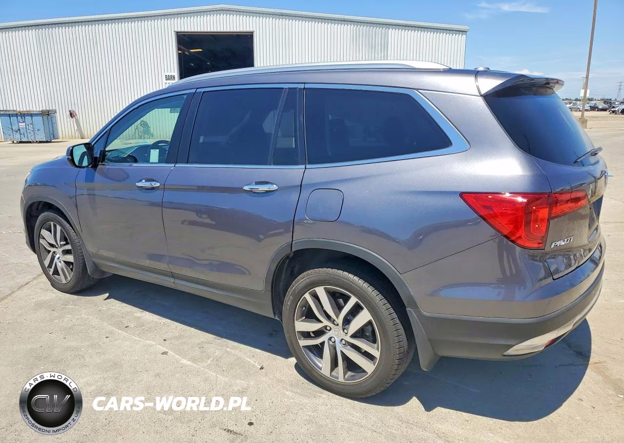 2016 Honda Pilot Touring VIN:5FNYF6H95GB085274 - 2