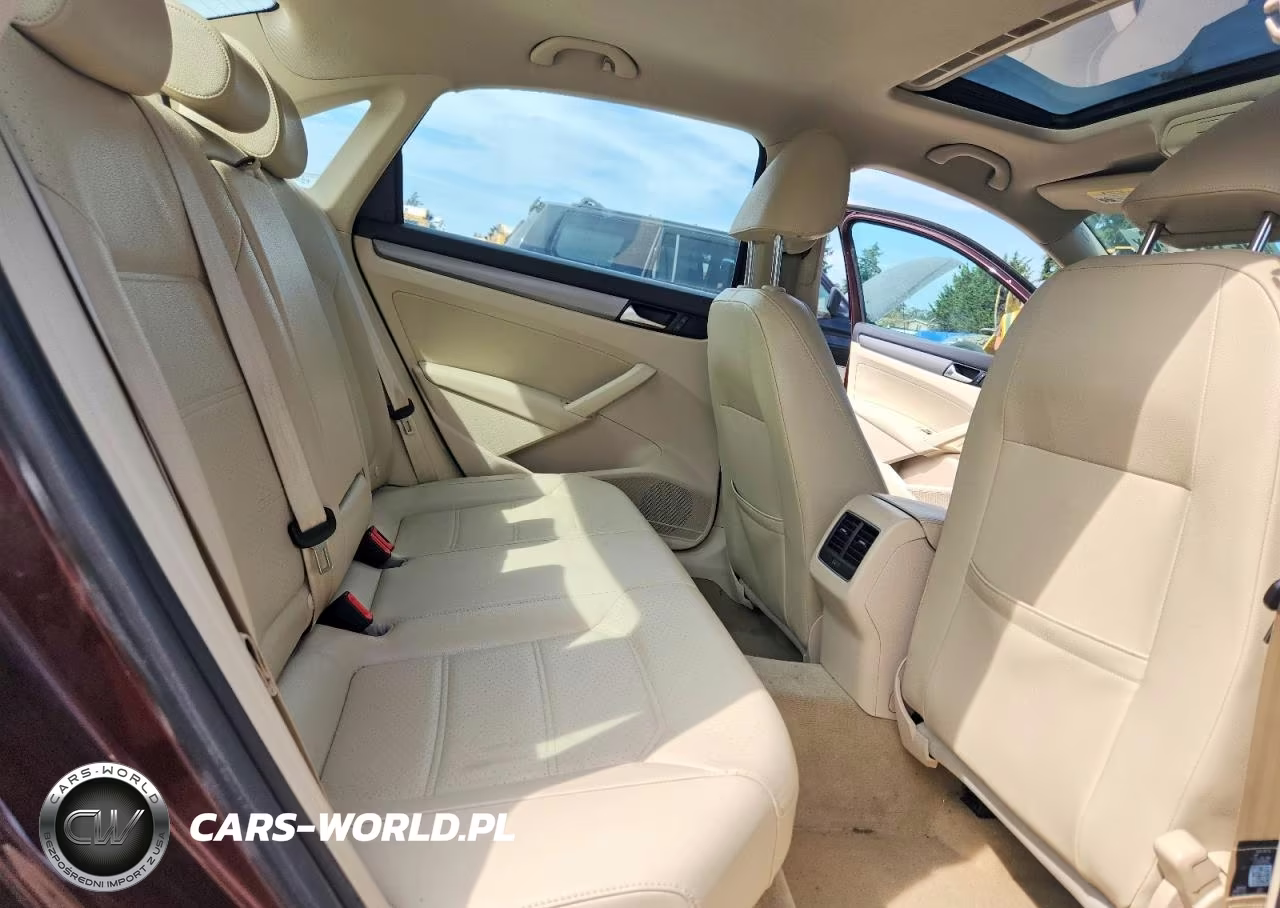 2014 Volkswagen Passat Se VIN:1VWBP7A37EC002384 - 10