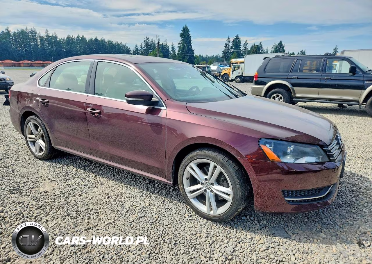 2014 Volkswagen Passat Se VIN:1VWBP7A37EC002384 - 4