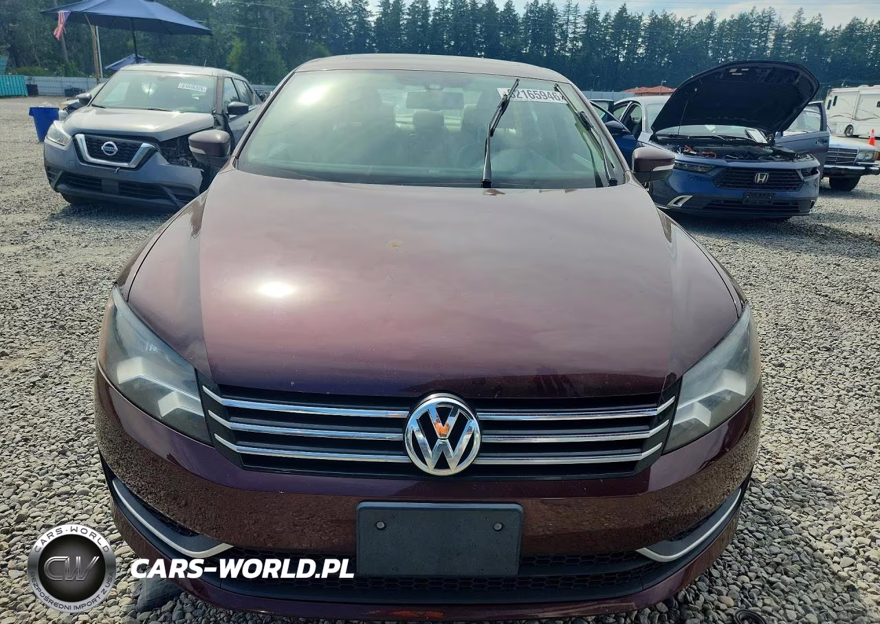 2014 Volkswagen Passat Se VIN:1VWBP7A37EC002384 - 5