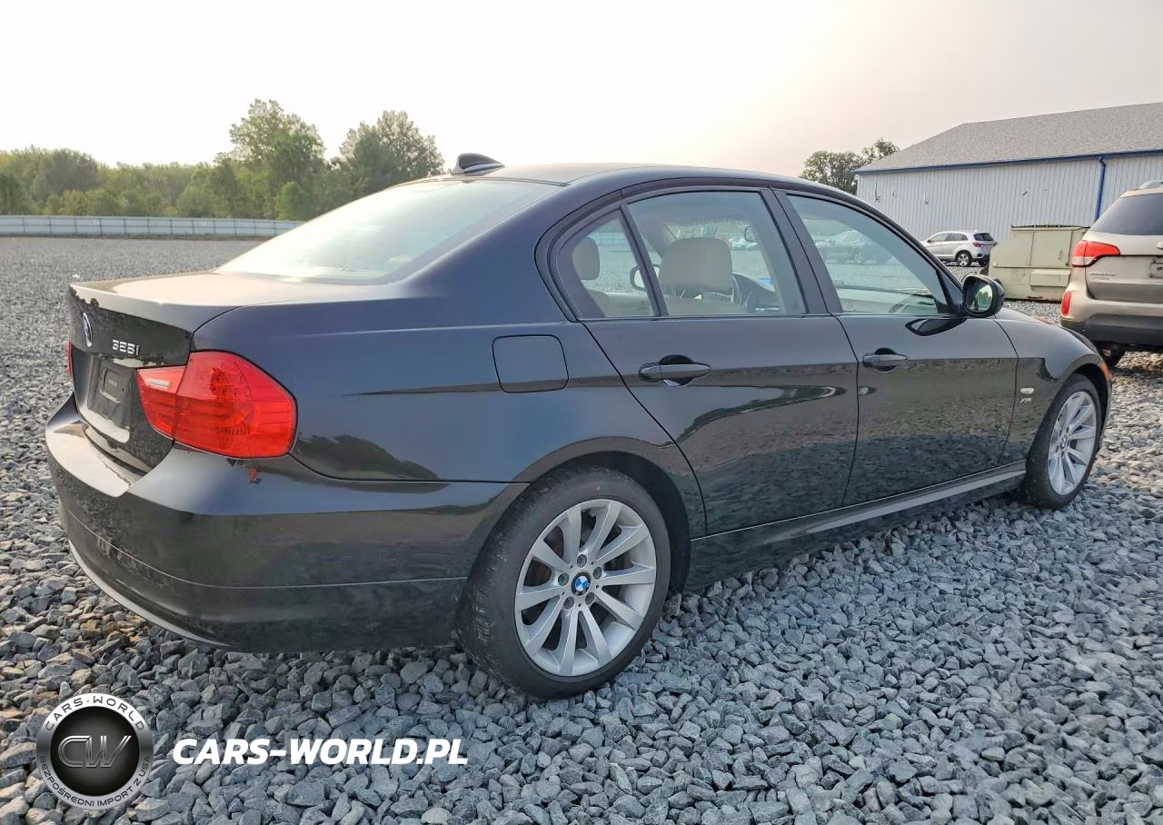 2011 BMW 328 VIN:WBAPK5C57BA662715 - 3