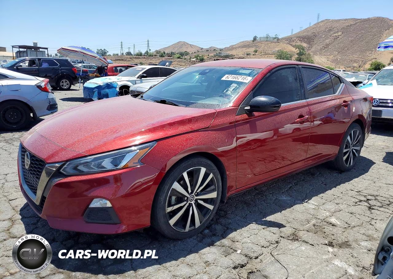 2022 Nissan Altima Sr – zdjęcie 1 z 12