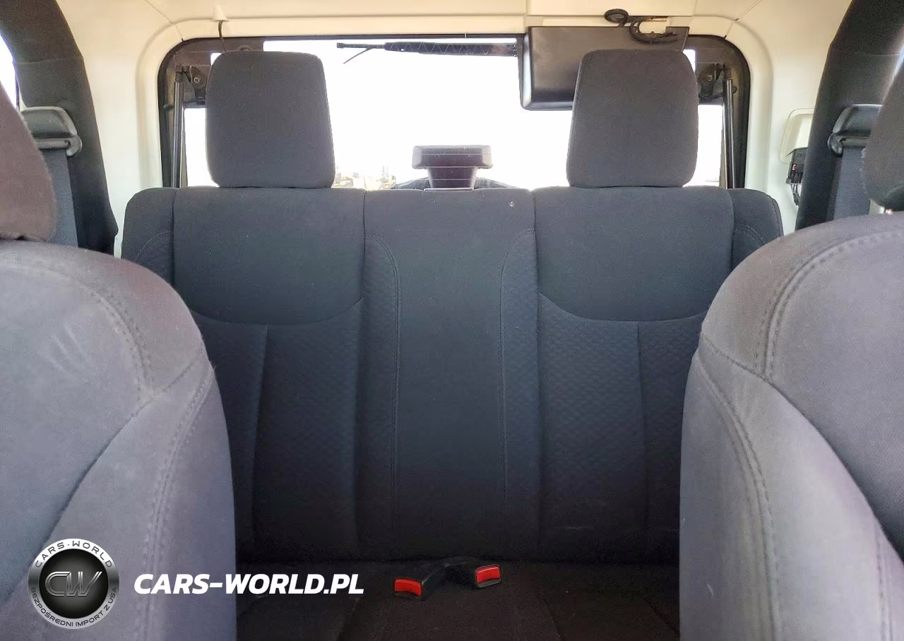 2014 Jeep Wrangler Sport VIN:1C4AJWAG0EL228571 - 10