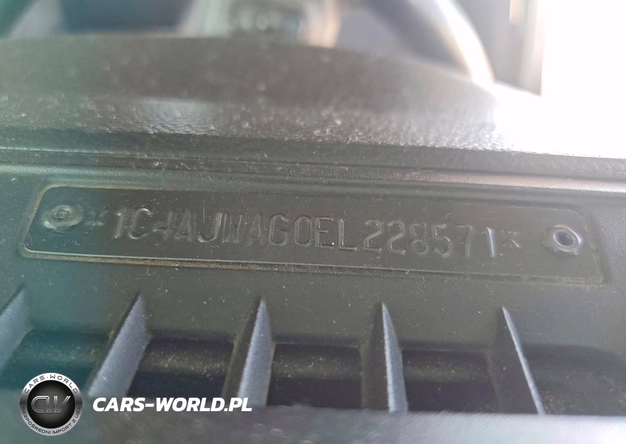 2014 Jeep Wrangler Sport VIN:1C4AJWAG0EL228571 - 13