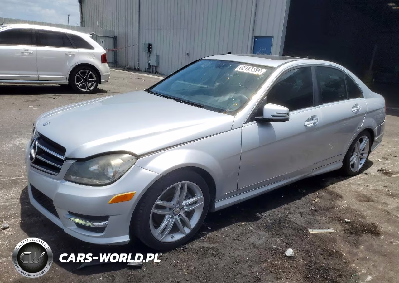 2014 Mercedes-Benz C-Class C250