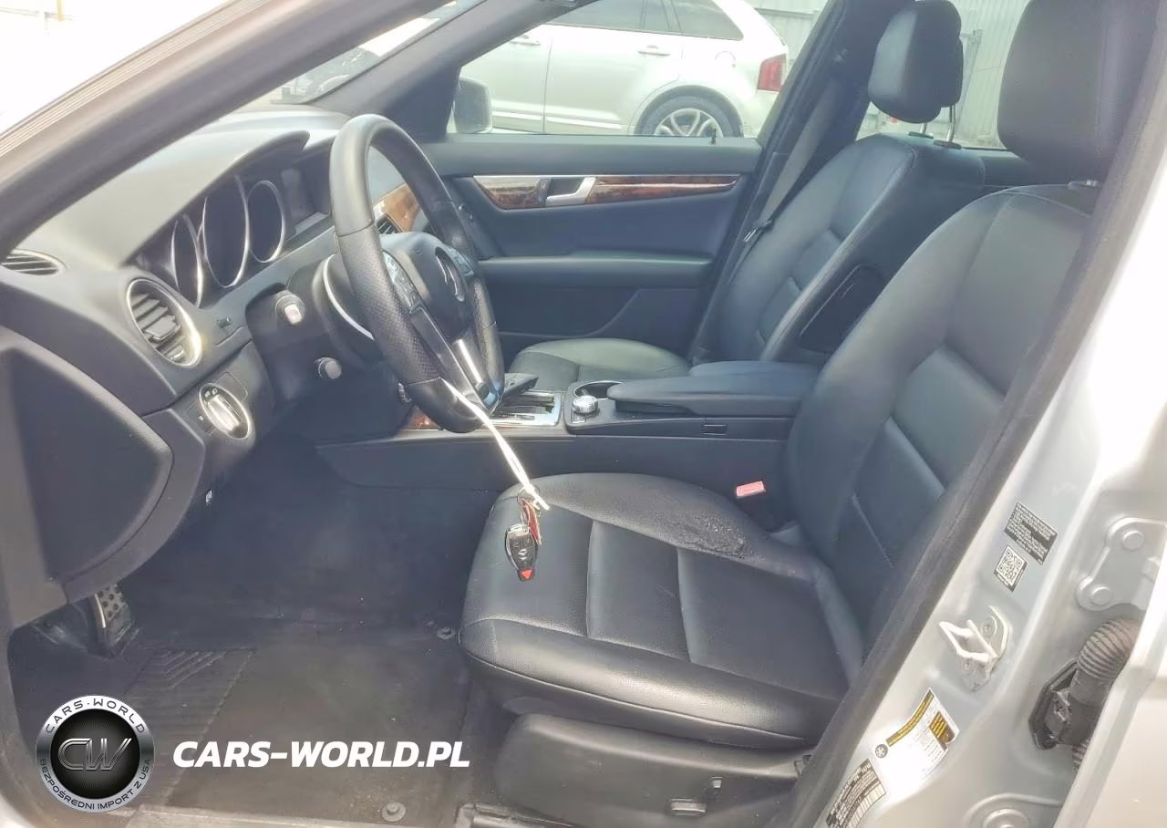 2014 Mercedes-Benz C-Class C250 VIN:WDDGF4HB1EG247767 - 7