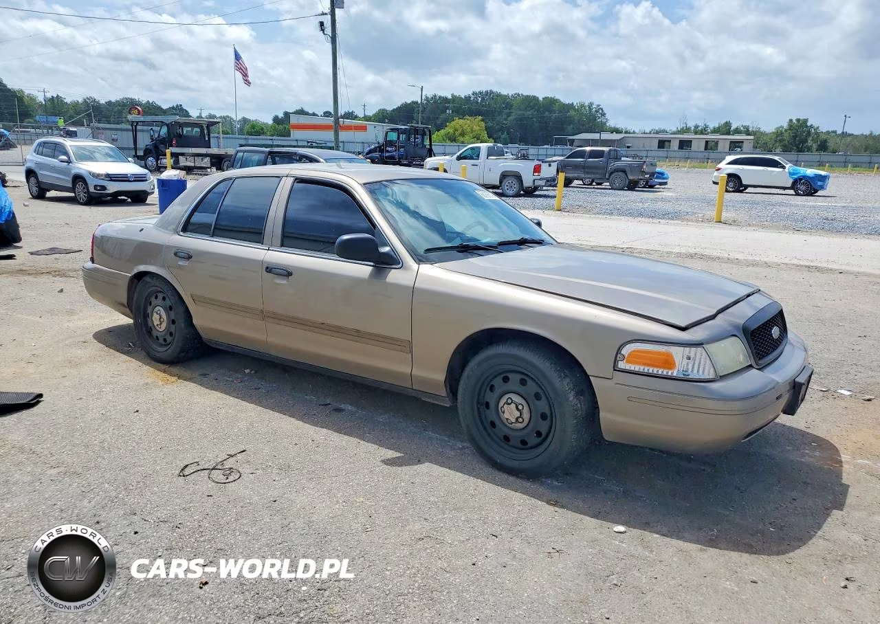 2009 Ford Crown Victoria Police Interceptor VIN:2FAHP71V69X123646 - 4