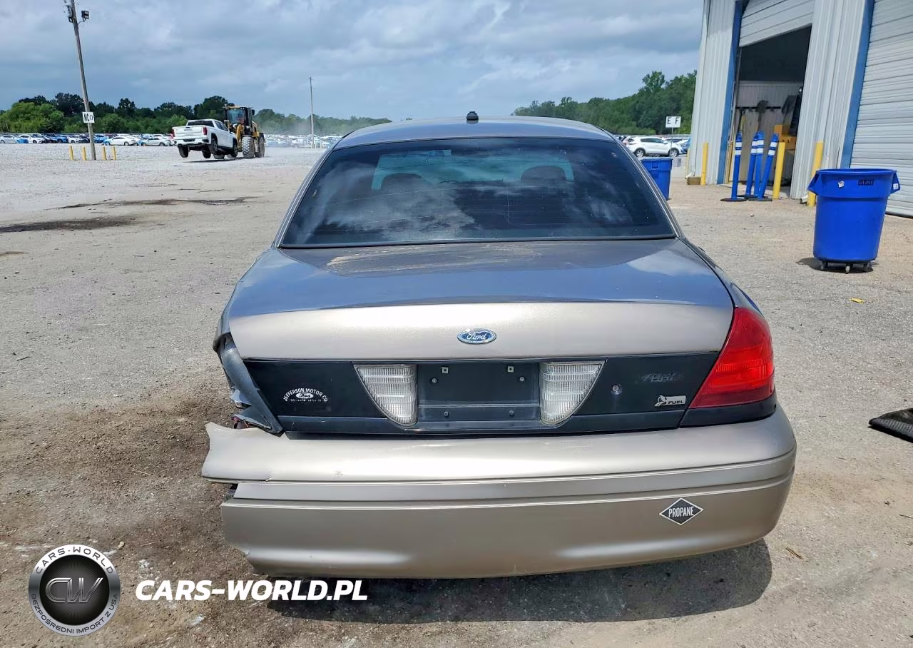 2009 Ford Crown Victoria Police Interceptor VIN:2FAHP71V69X123646 - 6