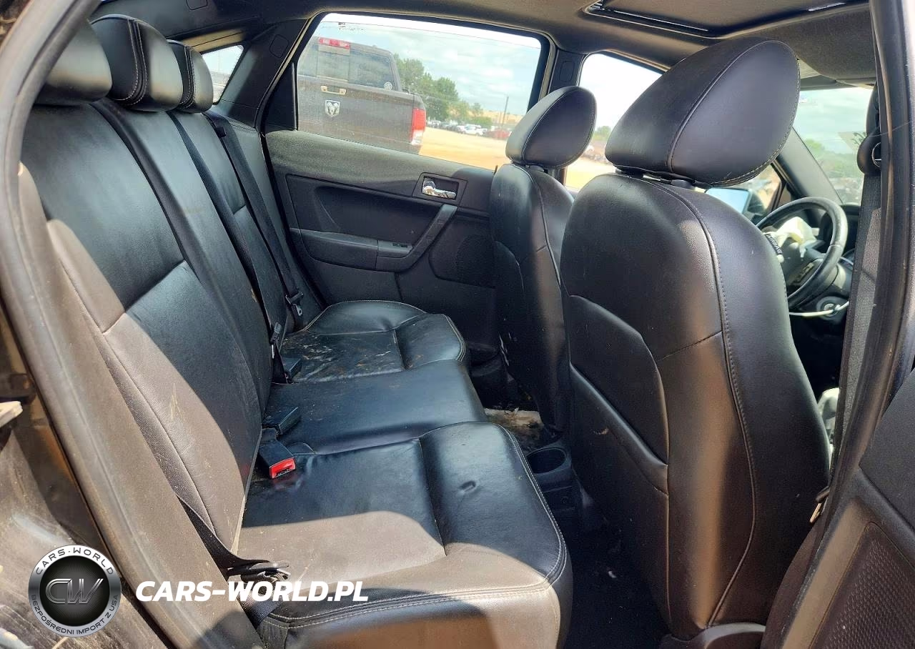 2010 Ford Focus Ses VIN:1FAHP3GN9AW182772 - 10