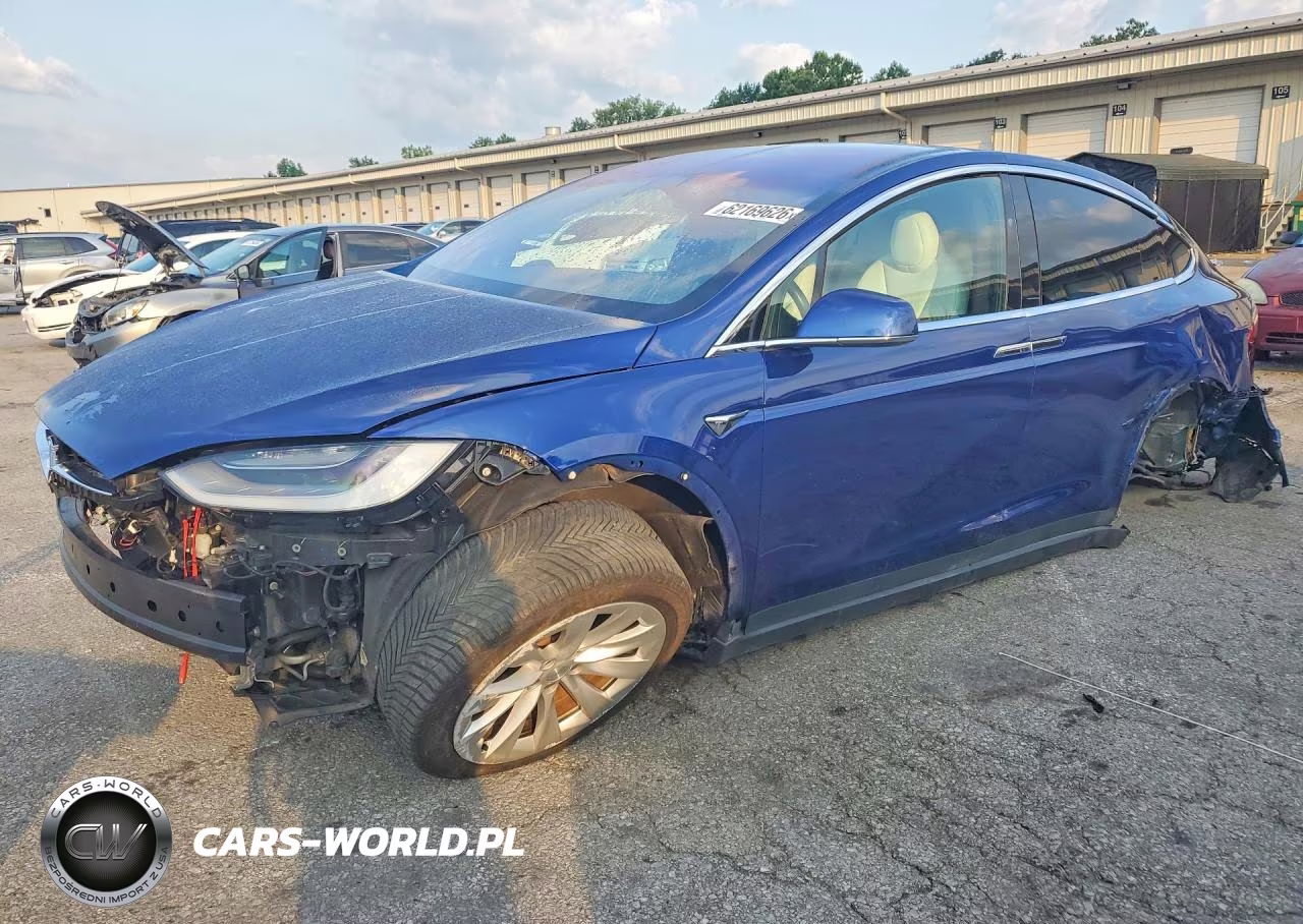 2020 Tesla Model X – zdjęcie 1 z 12
