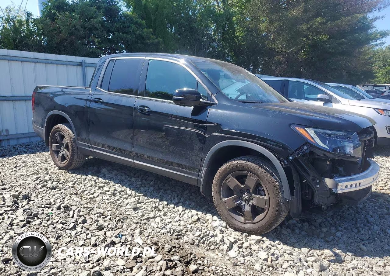 2024 Honda Ridgeline Black Edition VIN:5FPYK3F86RB029794 - 4