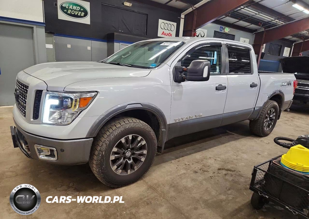 2018 Nissan Titan Pro-4X – zdjęcie 1 z 12
