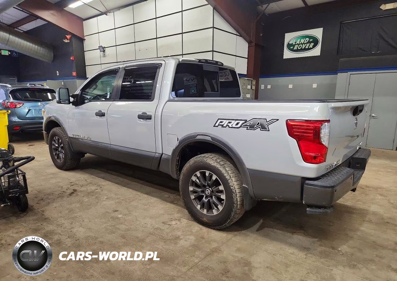 2018 Nissan Titan Pro-4X VIN:1N6AA1E55JN527271 - 2