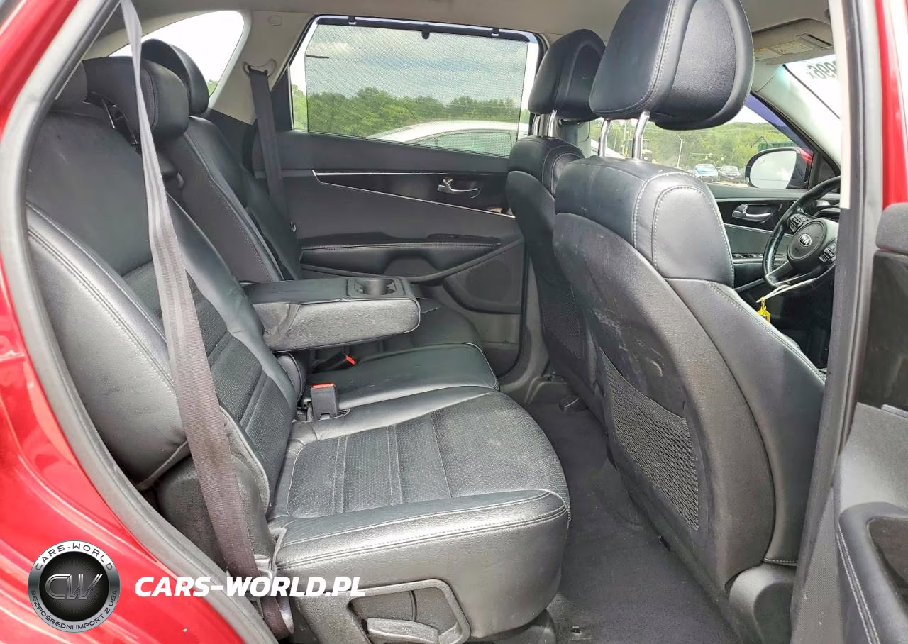 2016 Kia Sorento Ex VIN:5XYPHDA17GG032065 - 11