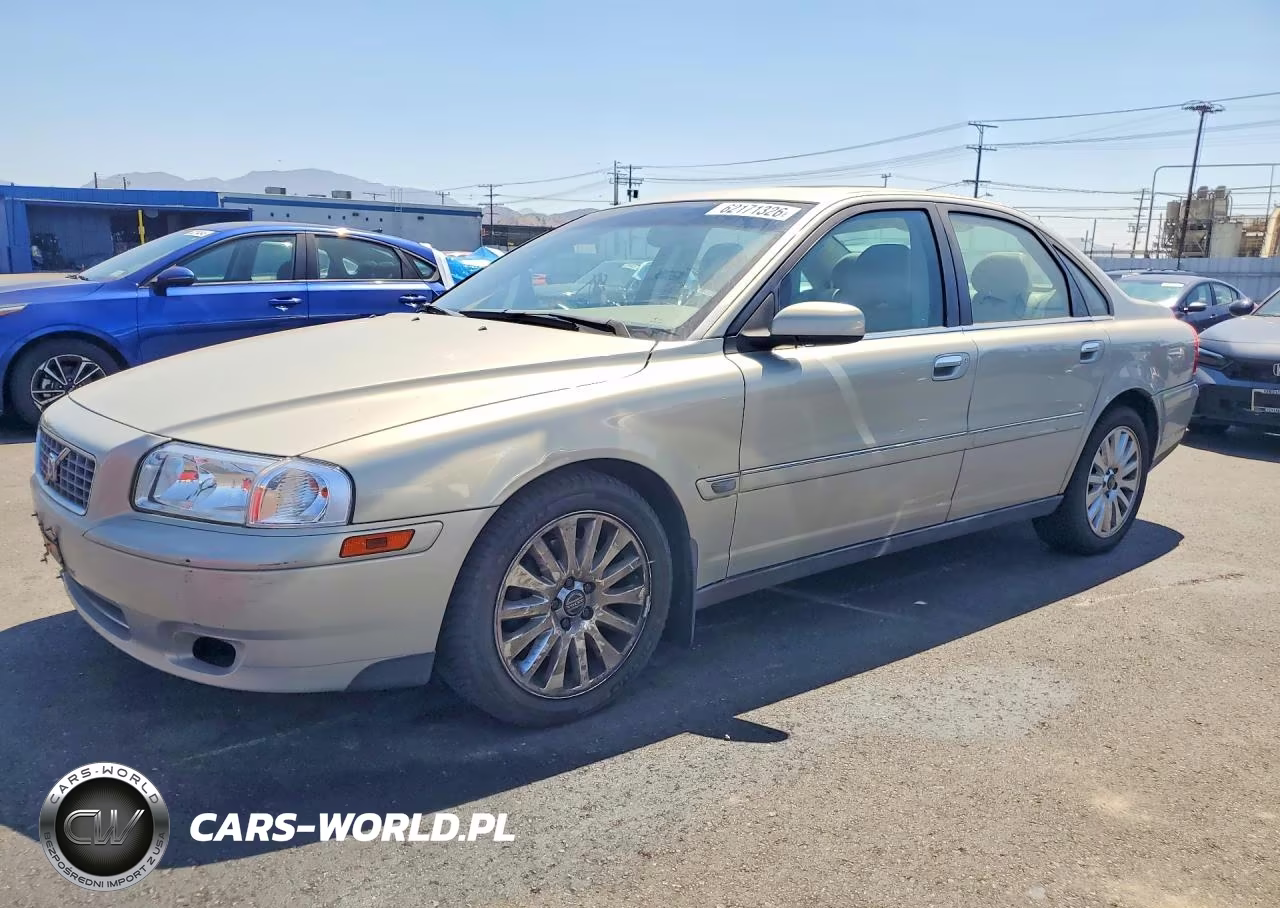 2004 Volvo S80