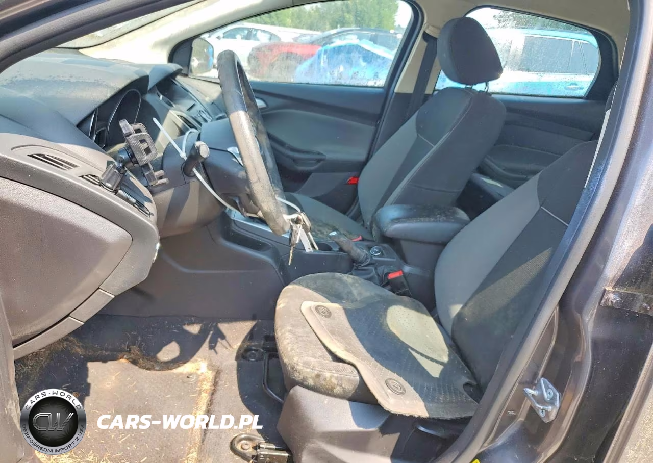 2014 Ford Focus Se VIN:1FADP3K24EL382946 - 7
