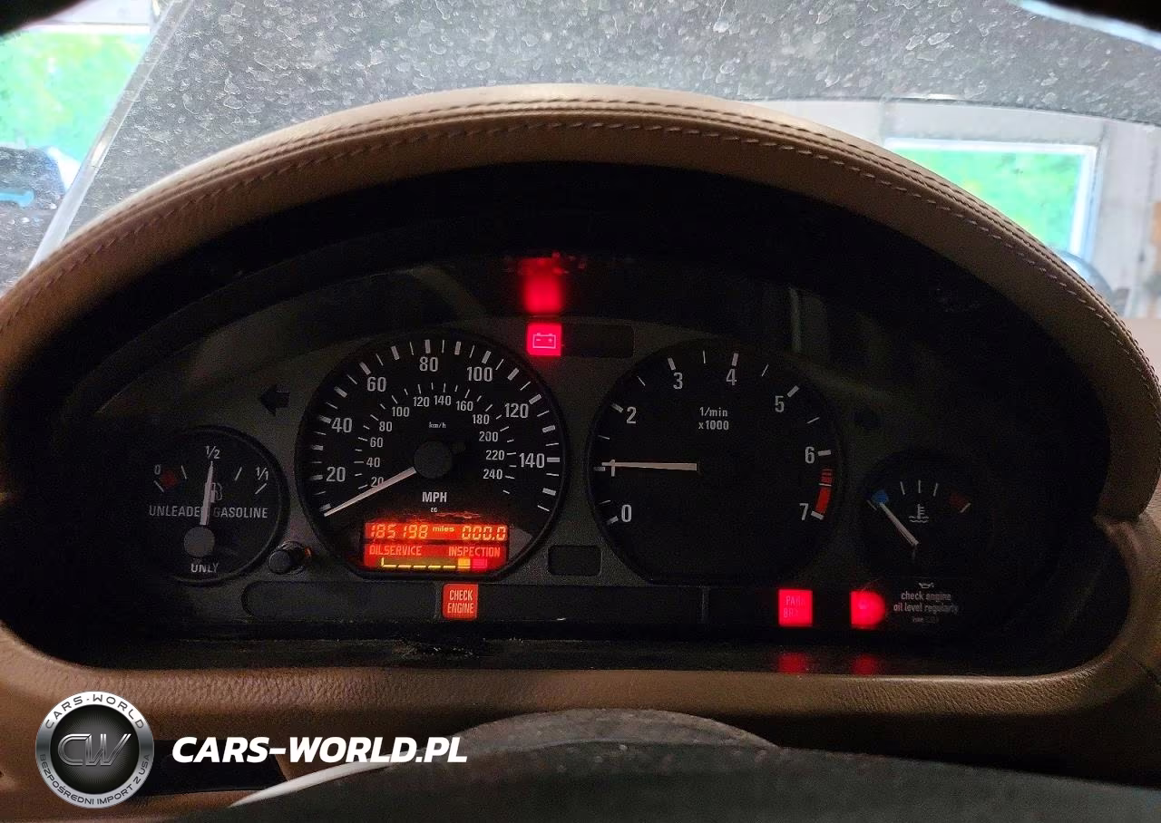1997 BMW Z3 2.8 VIN:4USCJ3327VLC06203 - 9