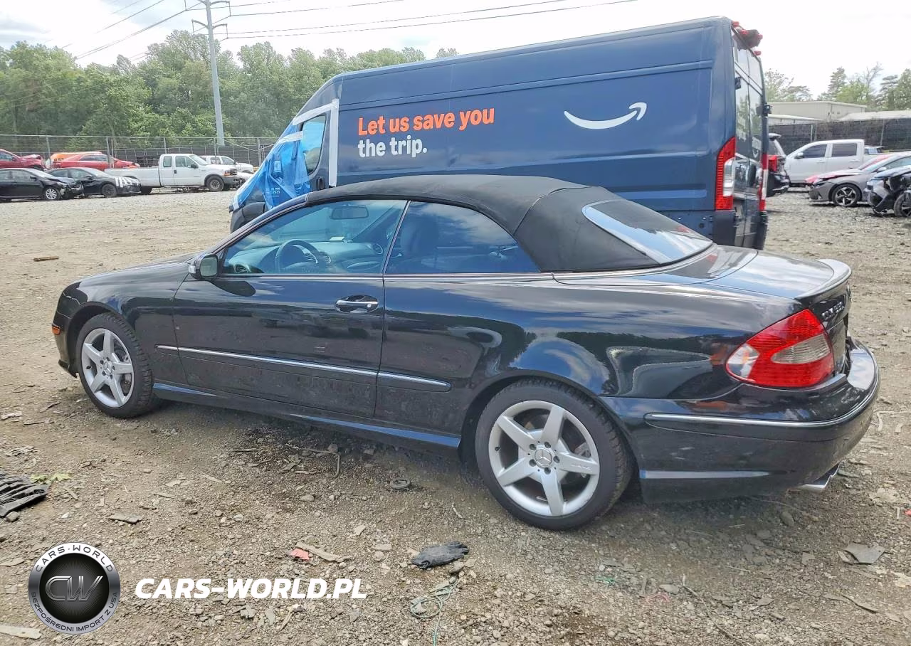2007 Mercedes-Benz Clk 550 VIN:WDBTK72F27T079437 - 2