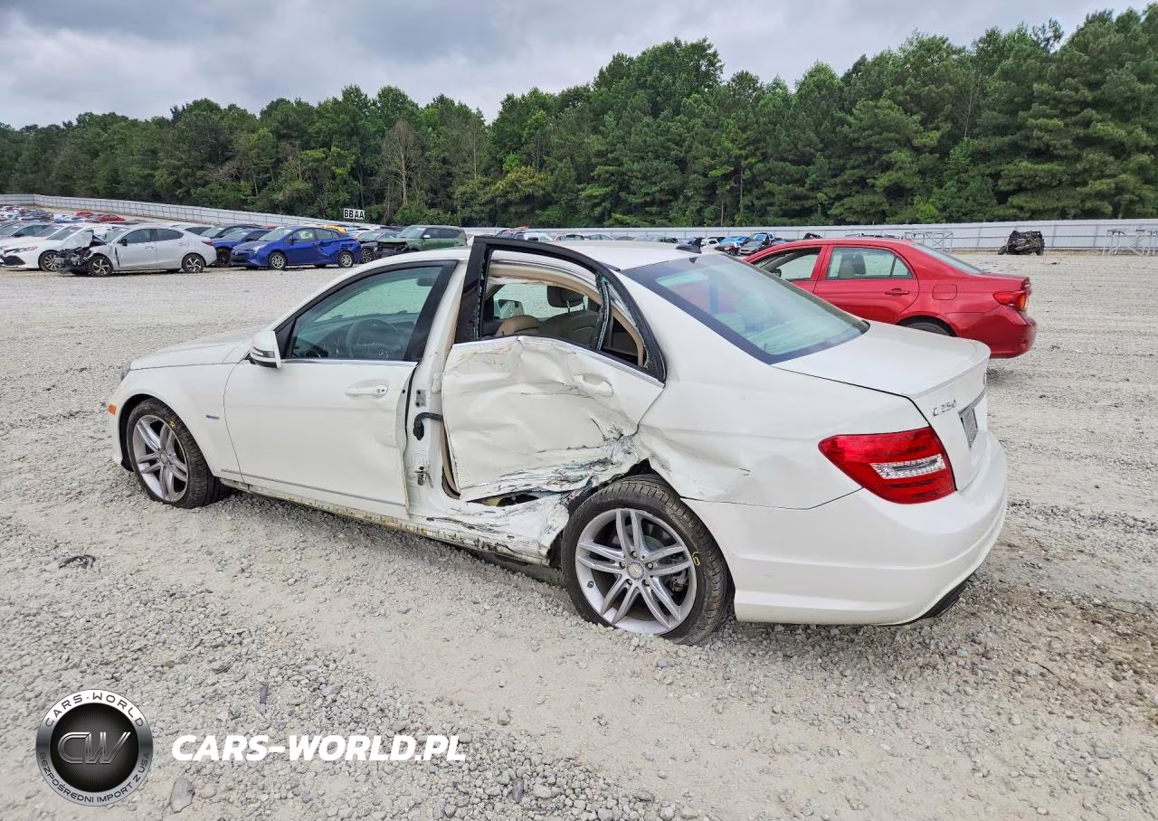 2012 Mercedes-Benz C 250 VIN:WDDGF4HBXCA630476 - 2