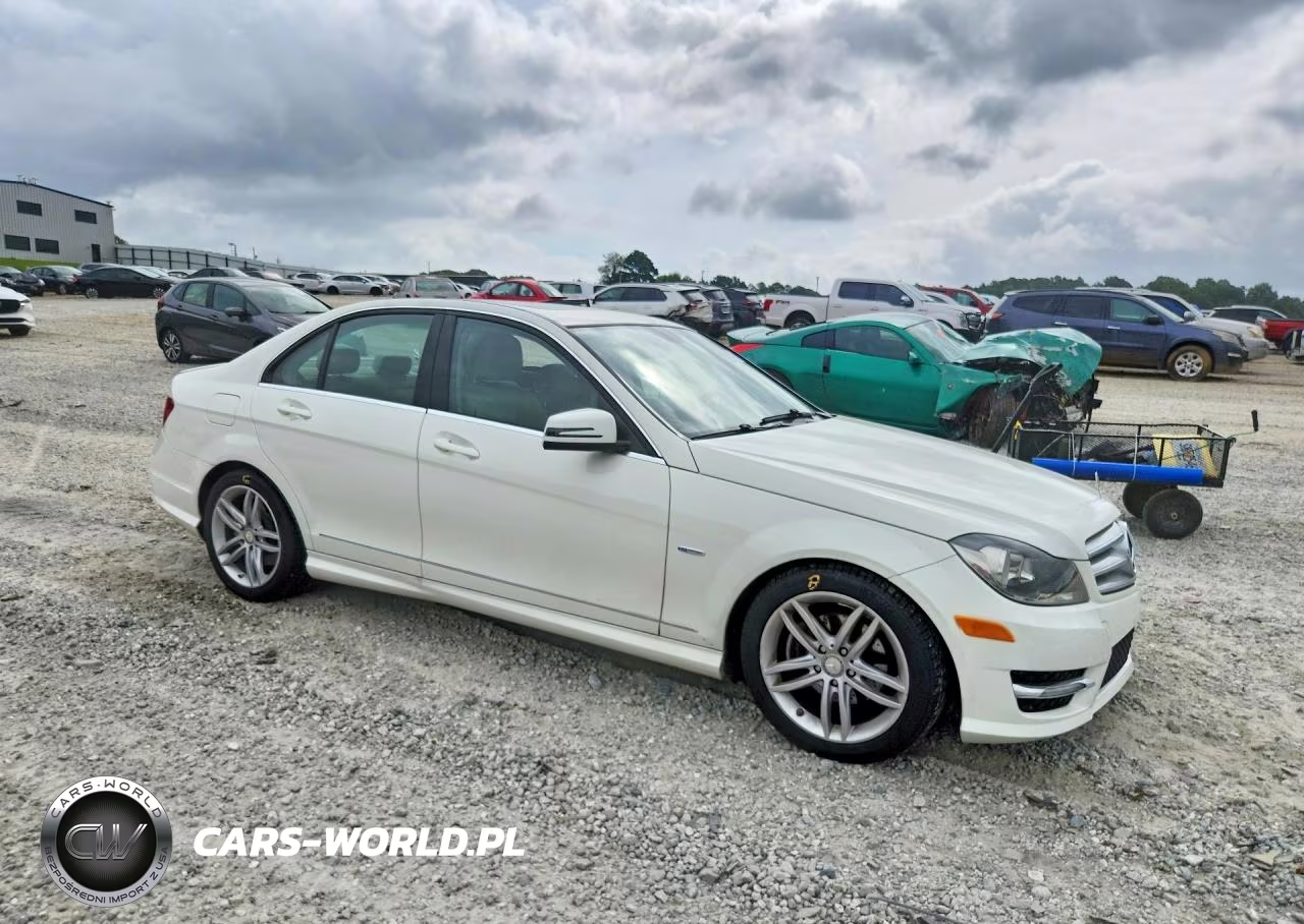 2012 Mercedes-Benz C 250 VIN:WDDGF4HBXCA630476 - 4