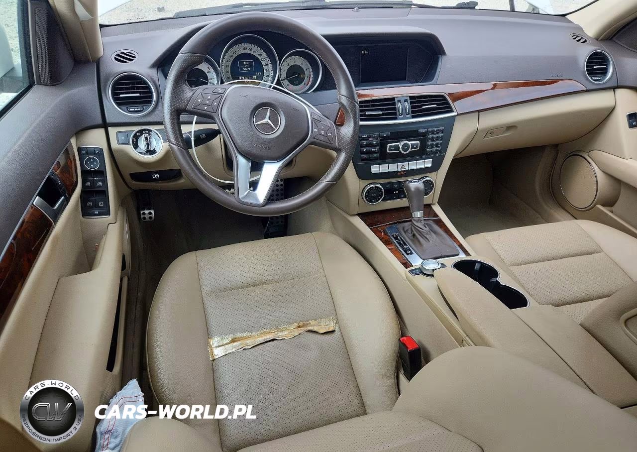 2012 Mercedes-Benz C 250 VIN:WDDGF4HBXCA630476 - 8