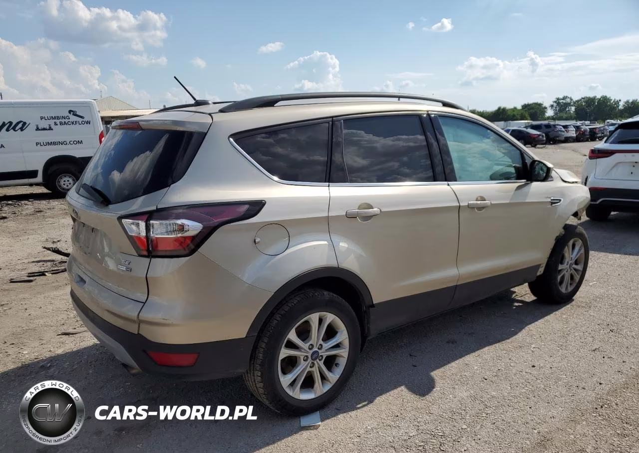 2018 Ford Escape Se VIN:1FMCU9GD8JUB71440 - 3