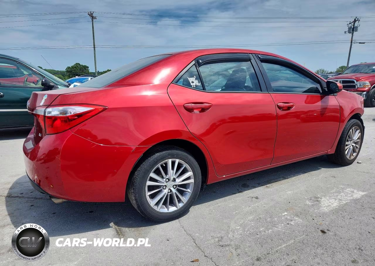 2015 Toyota Corolla Le Plus VIN:5YFBURHE6FP189530 - 3