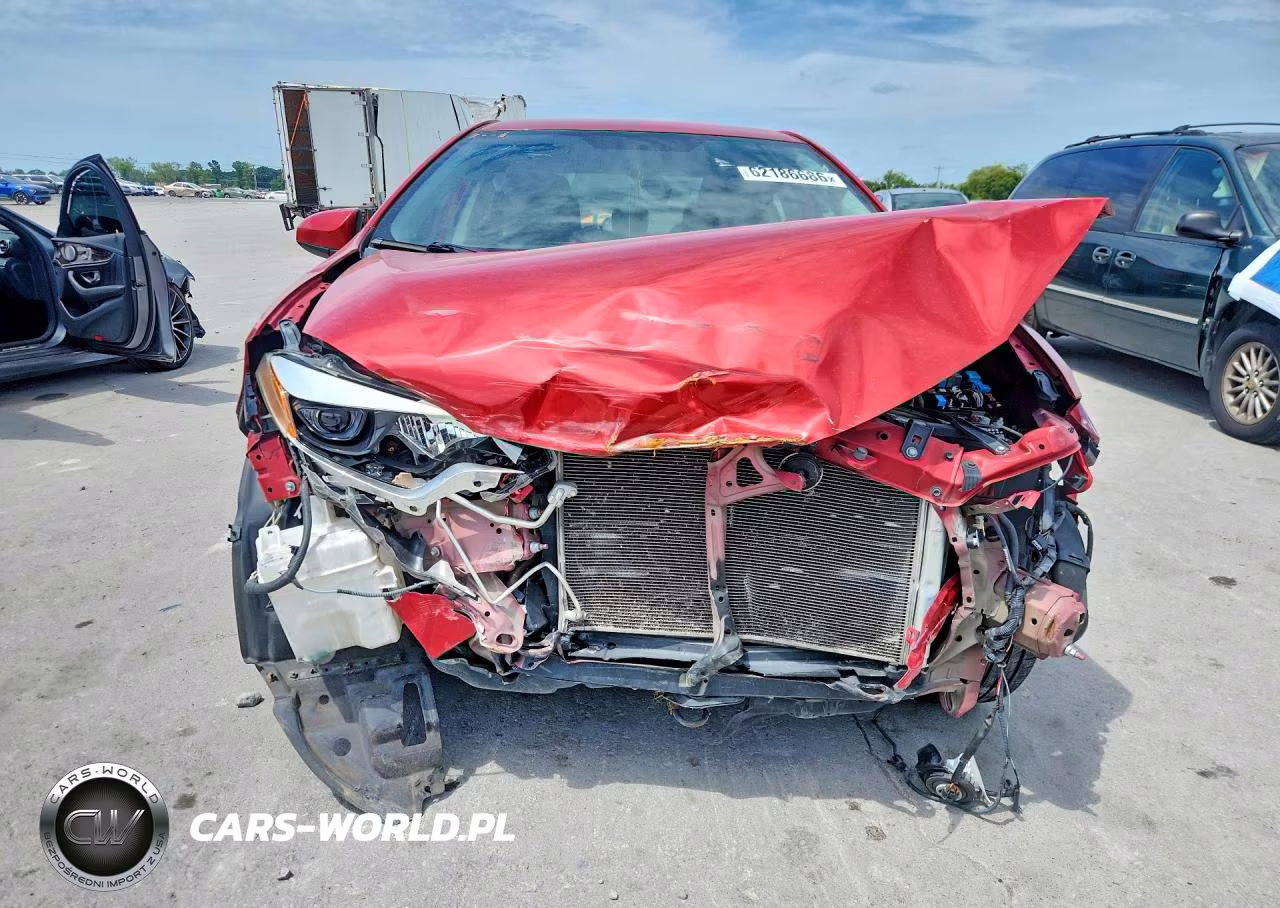 2015 Toyota Corolla Le Plus VIN:5YFBURHE6FP189530 - 5