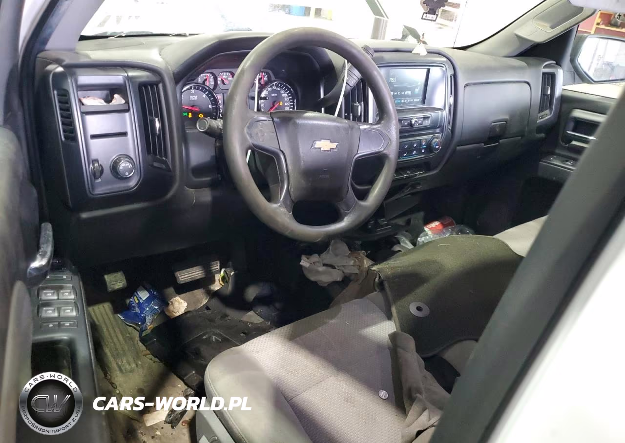 2018 Chevrolet Silverado K1500 Custom VIN:1GCVKPEC0JZ132703 - 18