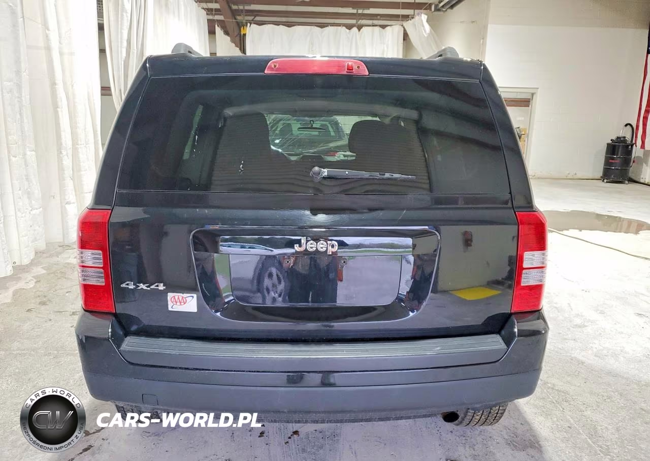 2012 Jeep Patriot Sport VIN:1C4NJRBB9CD584160 - 11
