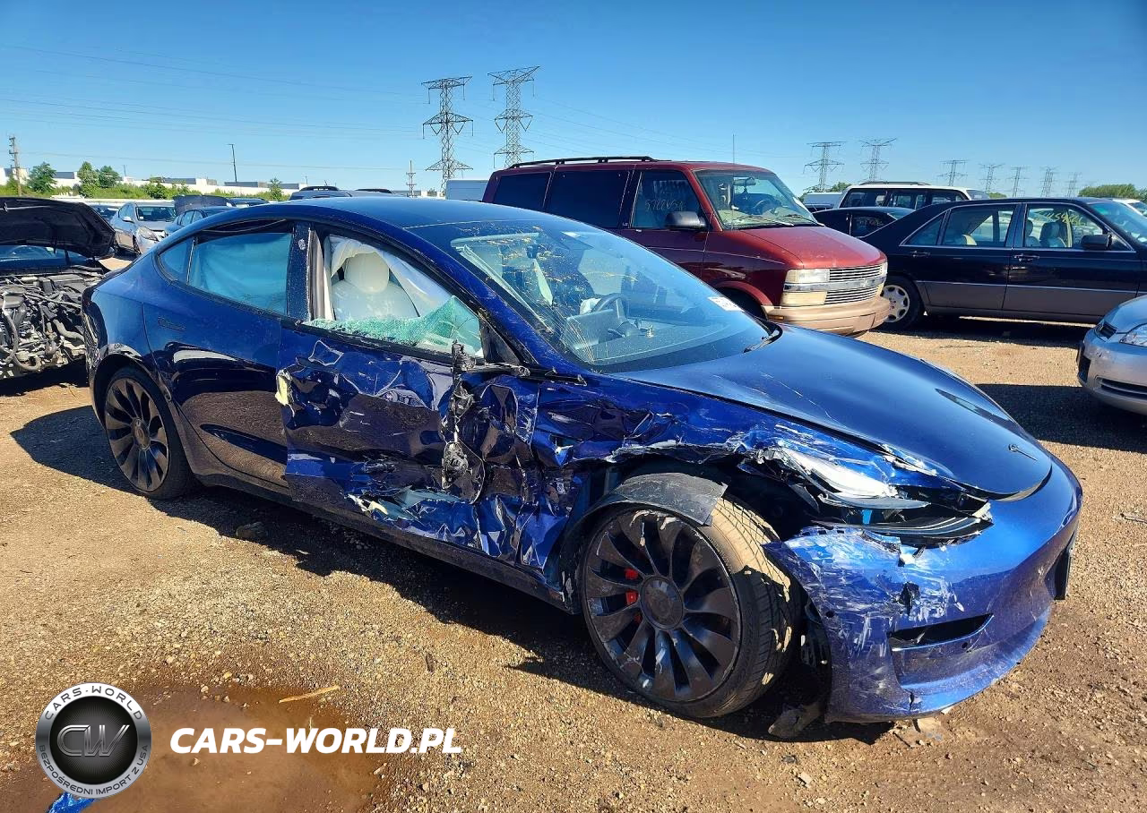 2022 Tesla Model 3 VIN:5YJ3E1EC7NF266762 - 4