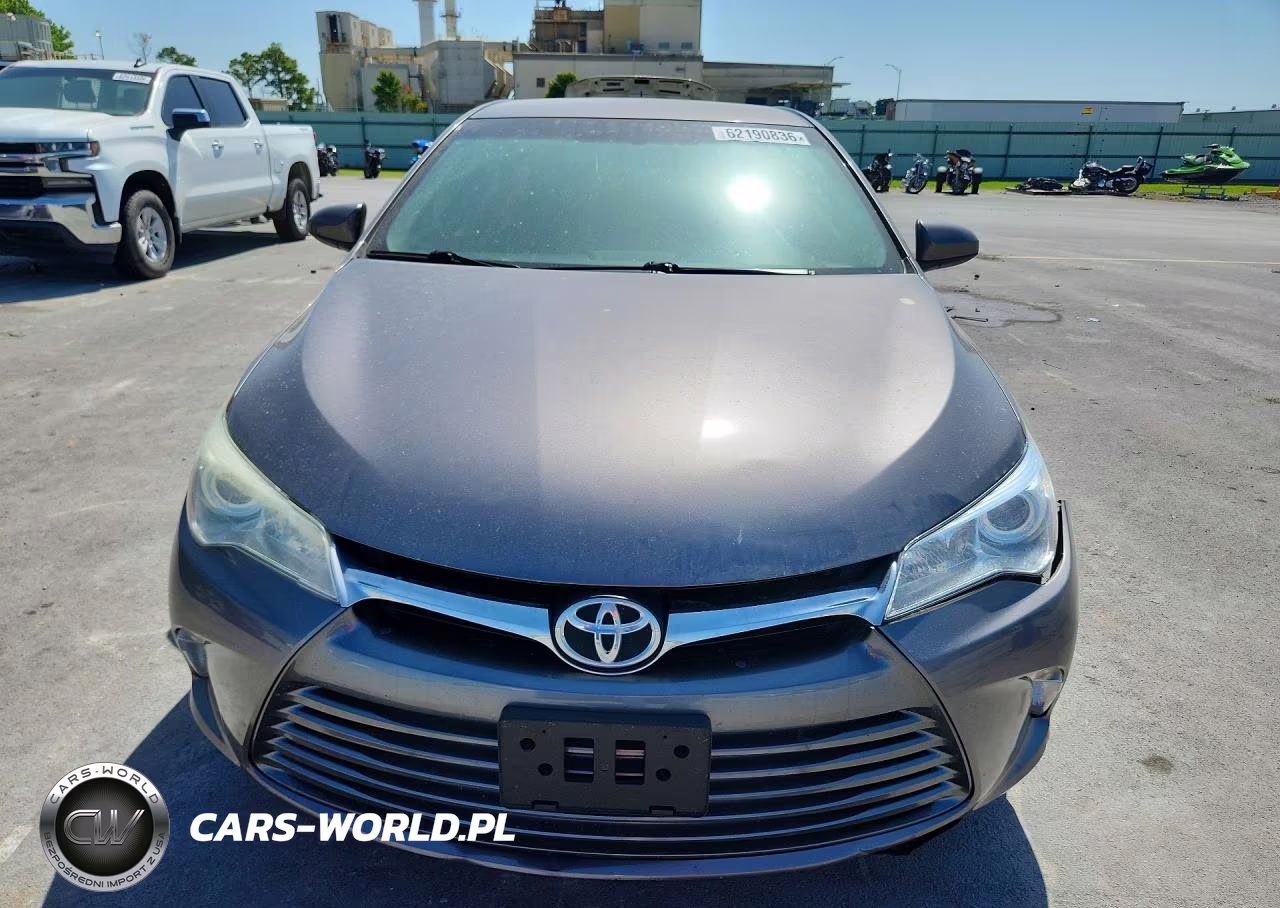 2016 Toyota Camry Le VIN:4T4BF1FK7GR538222 - 5