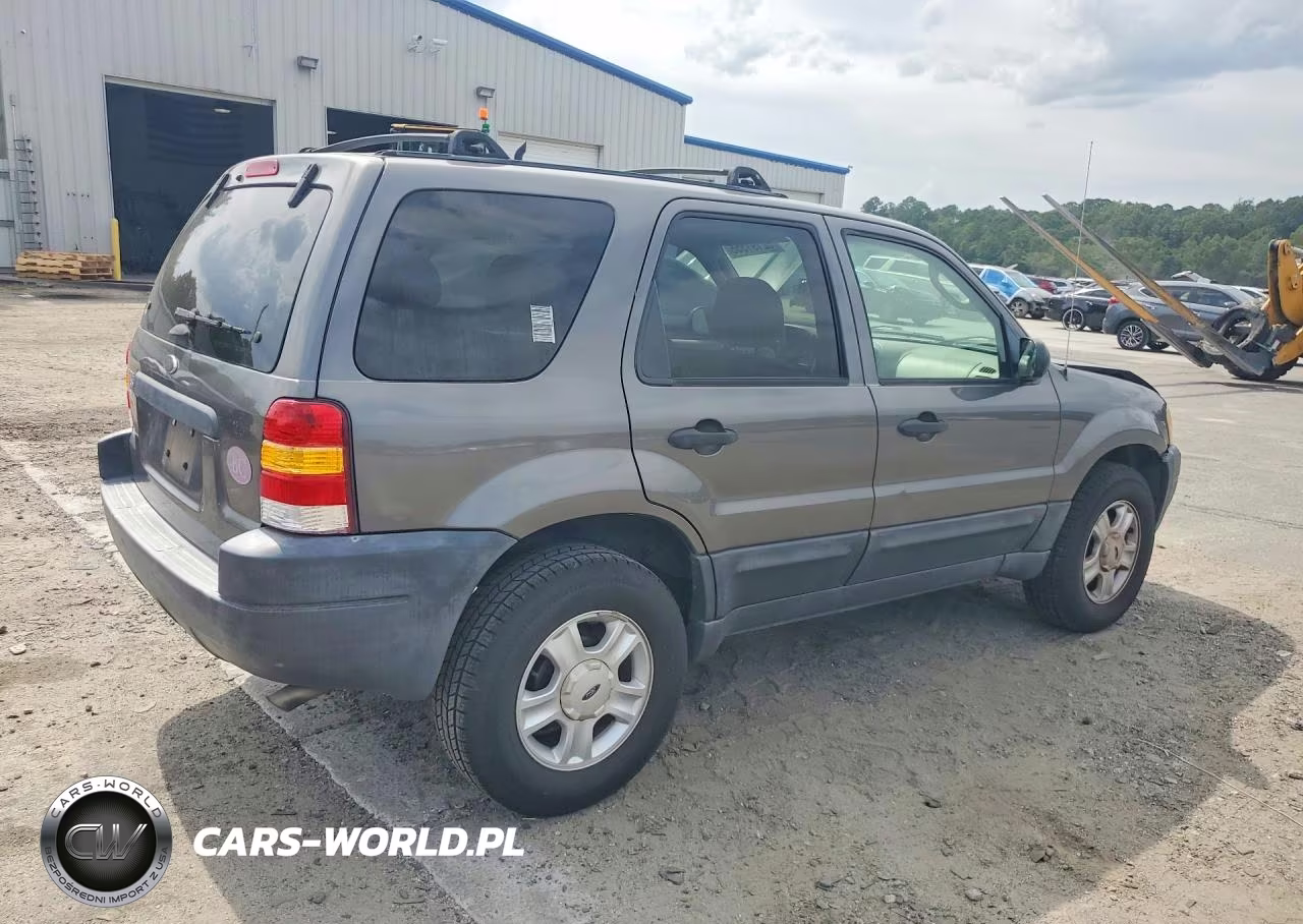2004 Ford Escape Xlt VIN:1FMYU03114DA21123 - 3