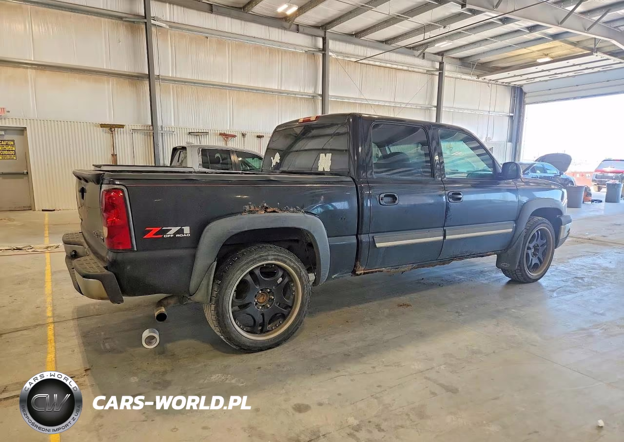 2004 Chevrolet Silverado K1500 VIN:2GCEK13T441304597 - 3