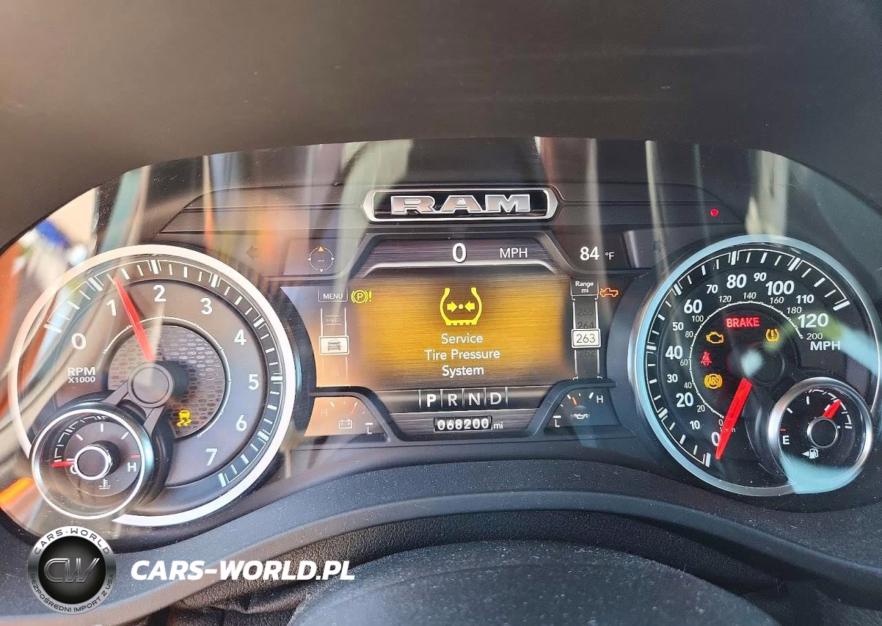 2021 Ram 1500 Big Horn-Lone Star VIN:1C6SRFMT5MN559453 - 9