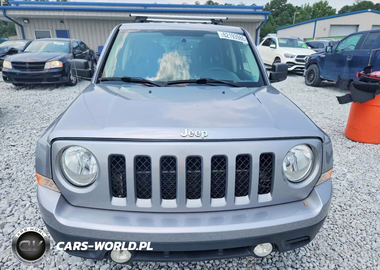 2016 Jeep Patriot Latitude VIN:1C4NJRFB6GD717974 - 5
