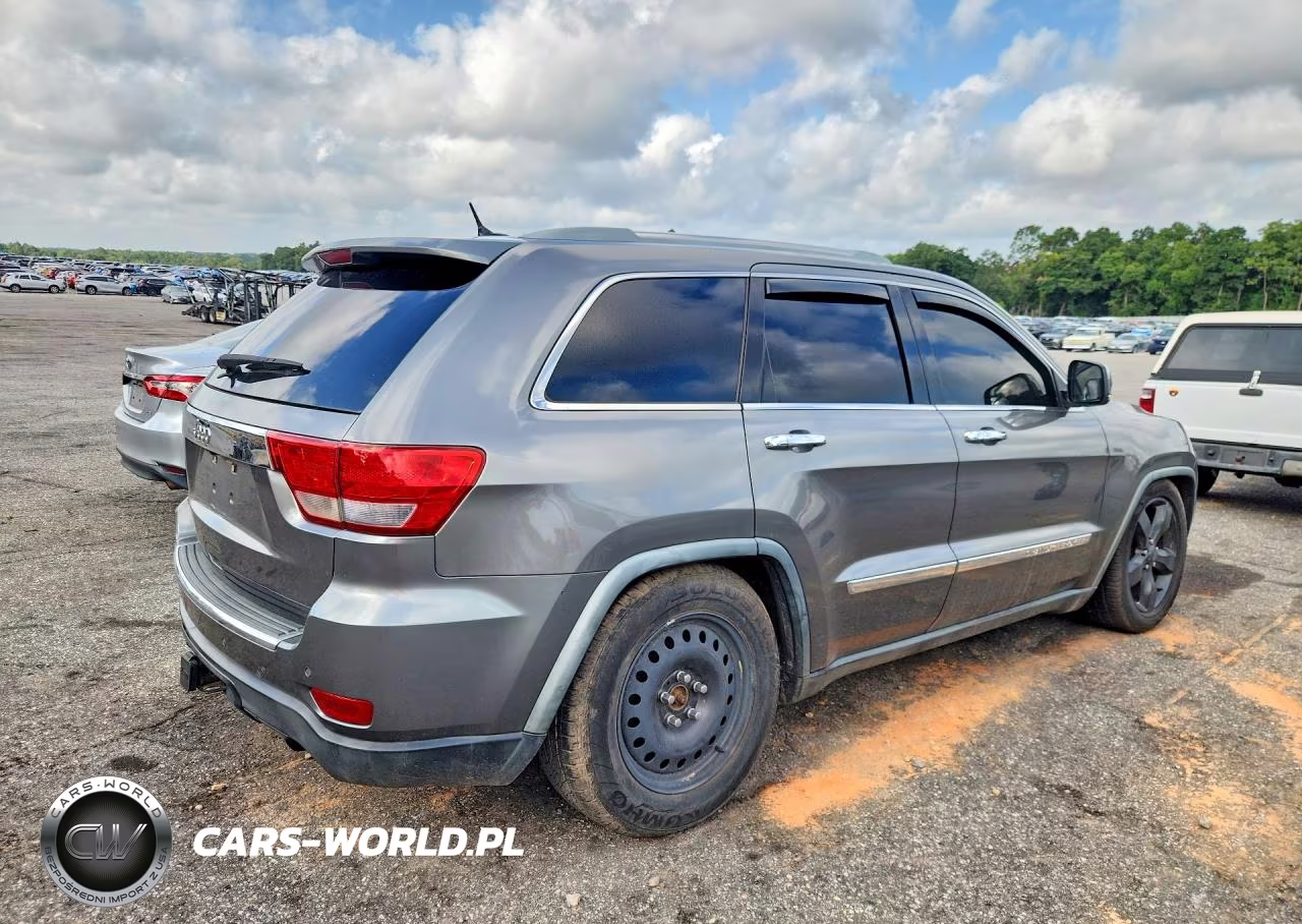 2011 Jeep Grand Cherokee Overland VIN:1J4RR6GT9BC583924 - 3