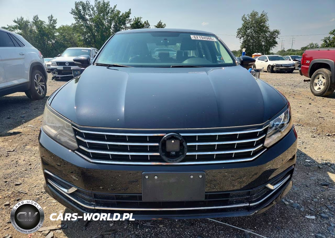2017 Volkswagen Passat S VIN:1VWAT7A39HC073923 - 5
