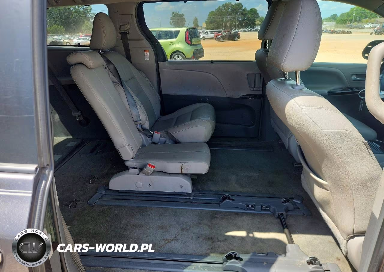 2017 Toyota Sienna Xle 8-Passenger VIN:5TDYZ3DC7HS778514 - 11
