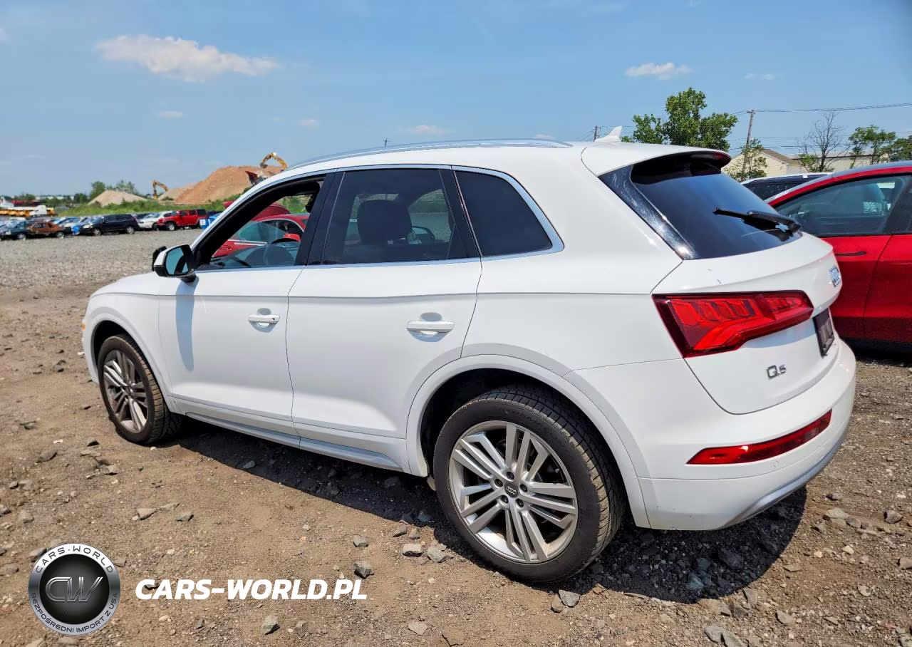 2018 Audi Q5 Premium Plus VIN:WA1BNAFY3J2216034 - 2