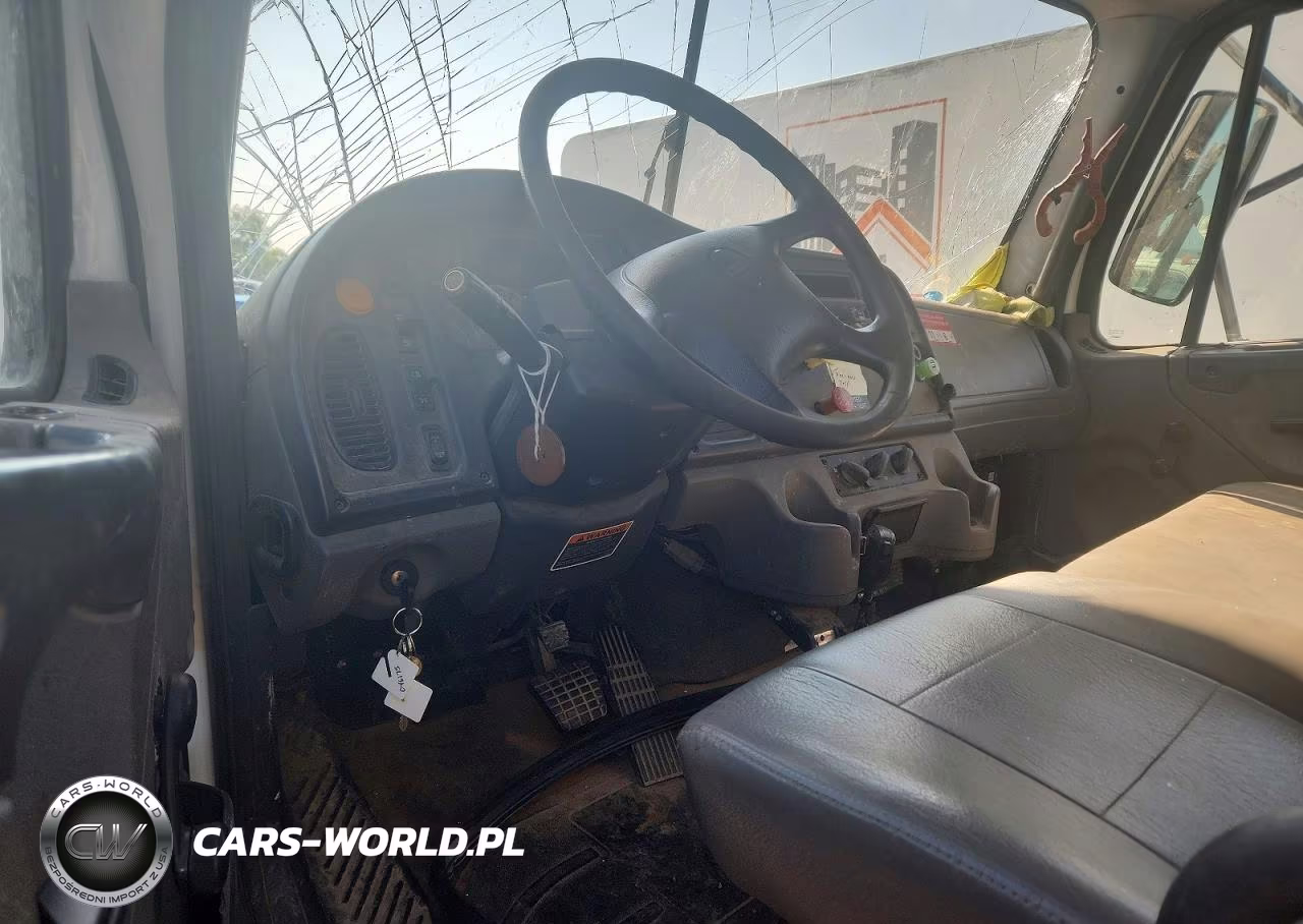 2018 Freightliner M2 106 Medium Duty VIN:1FVACXFC9JHJV5837 - 8