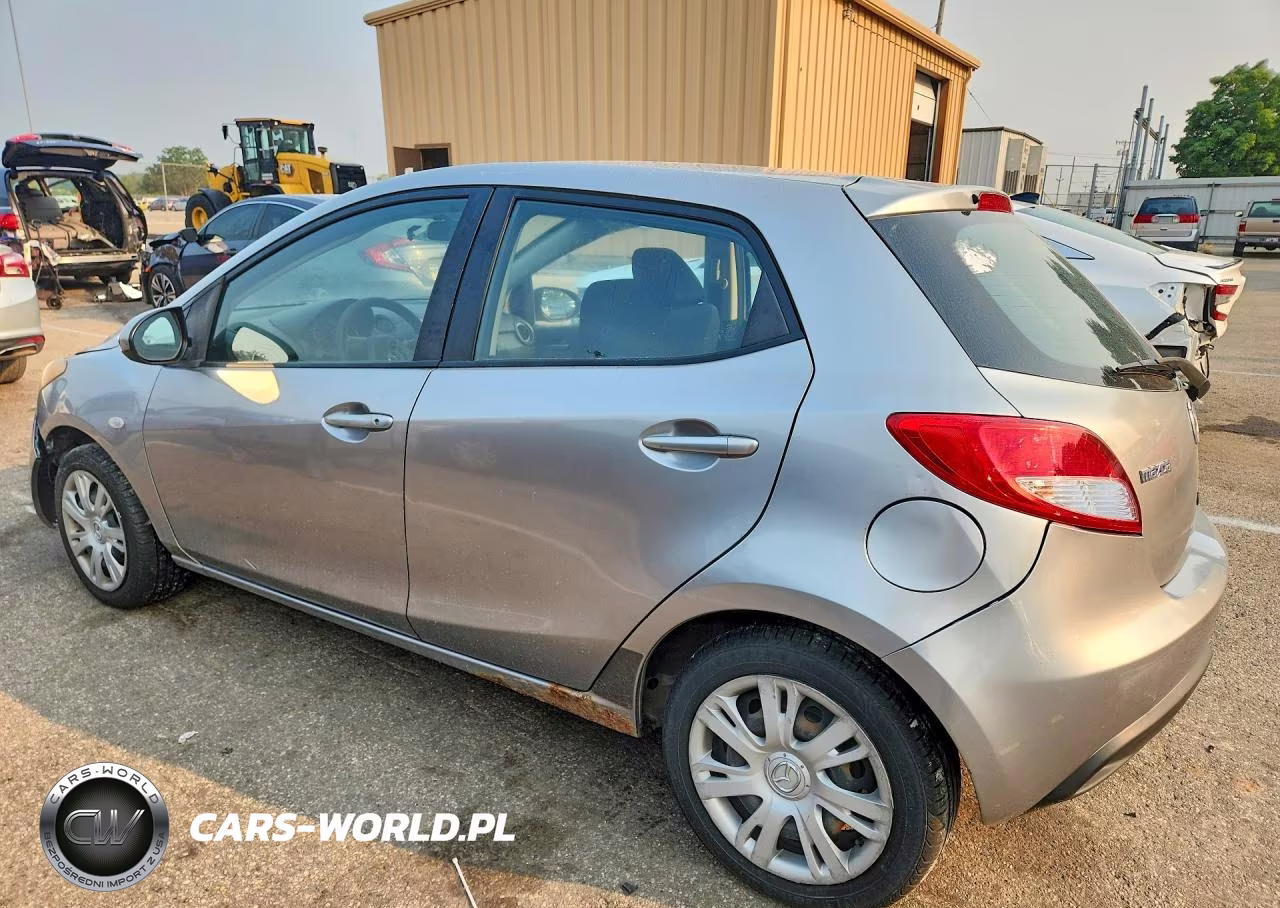 2011 Mazda Mazda2 VIN:JM1DE1HY6B0124442 - 2
