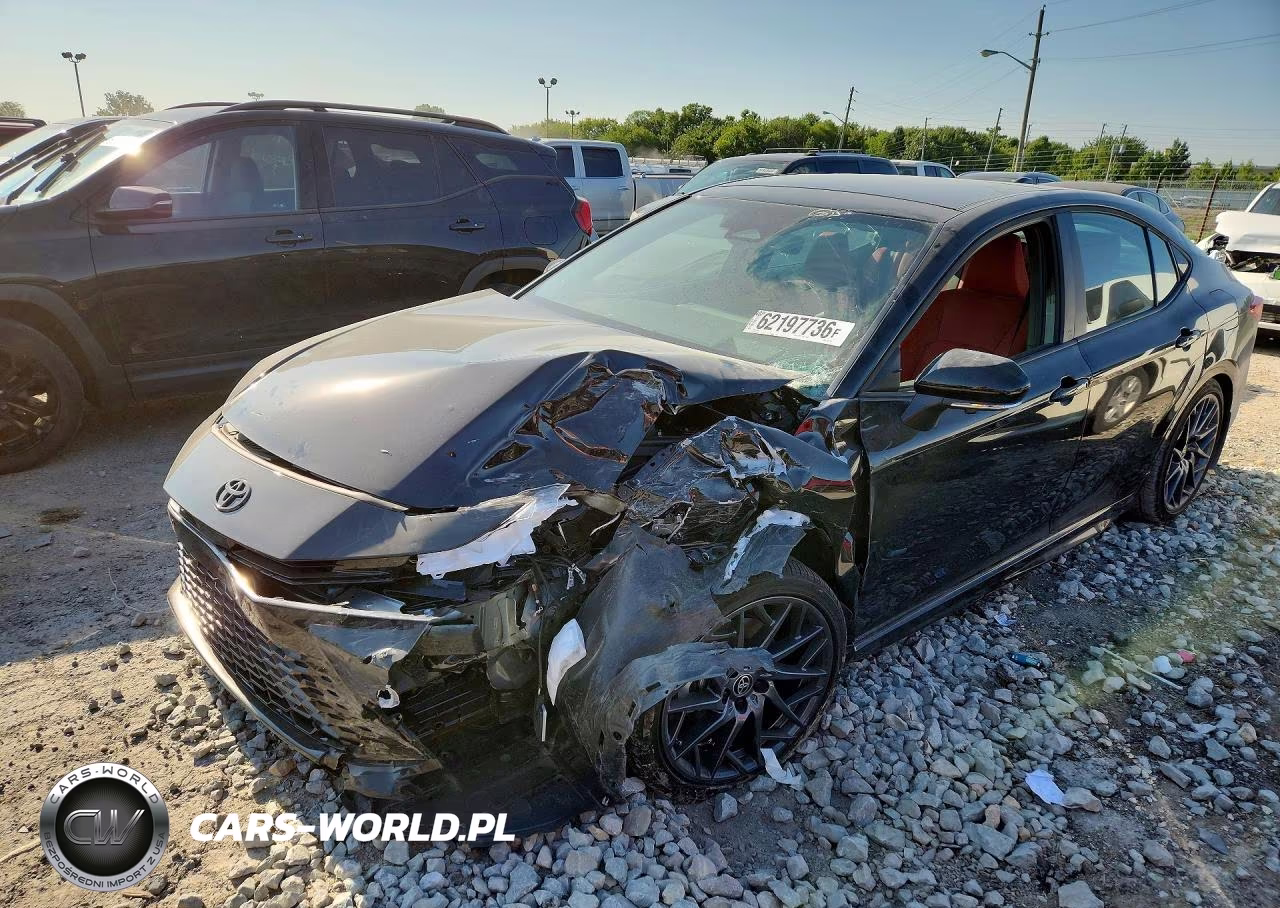 2026 Toyota Camry Xse – zdjęcie 1 z 12