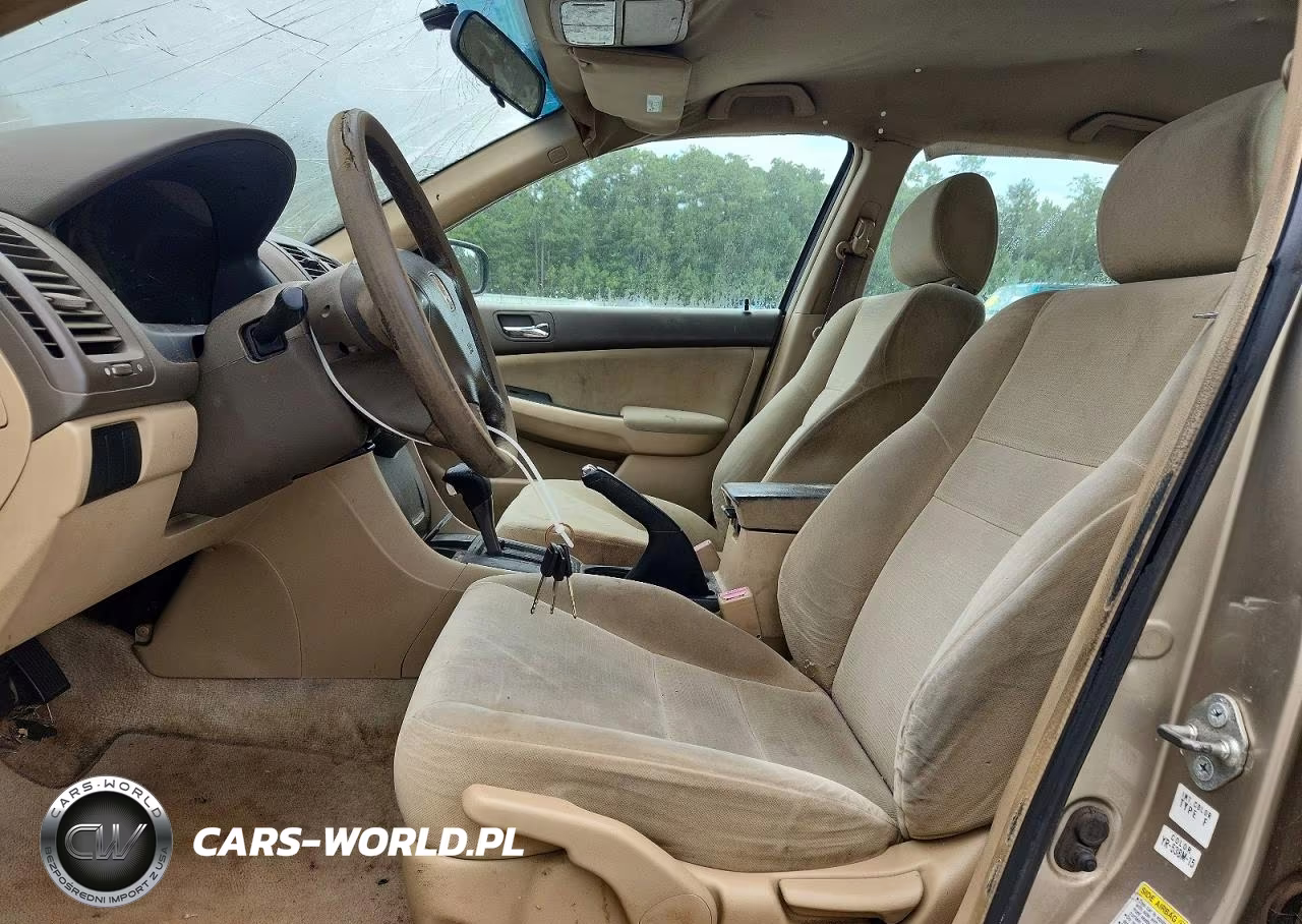 2007 Honda Accord Lx VIN:3HGCM56417G701369 - 7