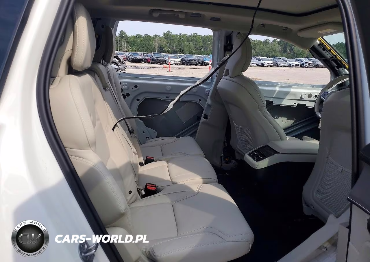 2026 Volvo Xc90 Ultra VIN:YV4062PF6T1476320 - 11